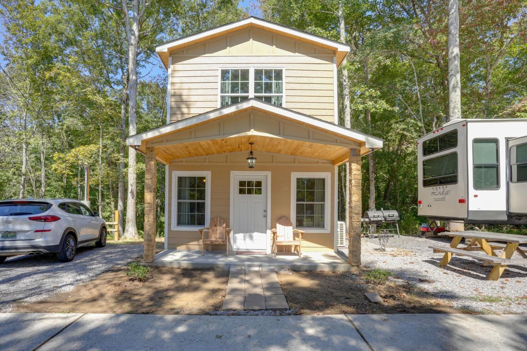 Lakeside Trenton Cabin On 7-Acre Property! المظهر الخارجي الصورة